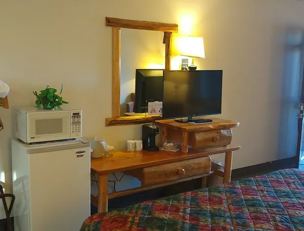 The Ponderosa Motel hotel detail image 2