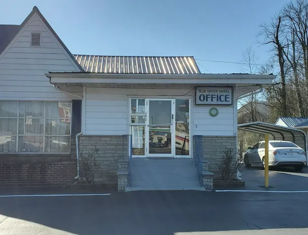 Blue Haven Motel I-75 North Exit 128&129 hotel detail image 1