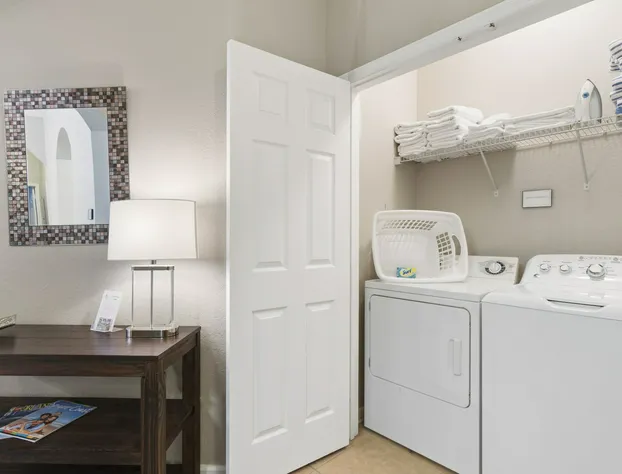 Vista Cay by Orlando Resort Rentals on Universal Boulevard hotel detail image 4