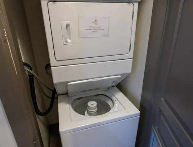 Pool Level 2 Bed 1 Bath - Unit 371 hotel detail image 2