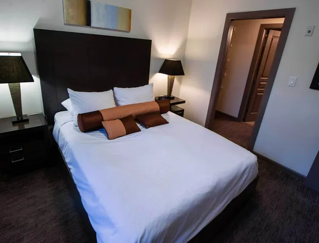 Pool Level 2 Bed 1 Bath - Unit 371 hotel detail image 4