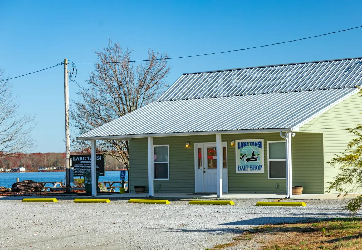 Crown Resorts at Lake Tansi East hotel hero
