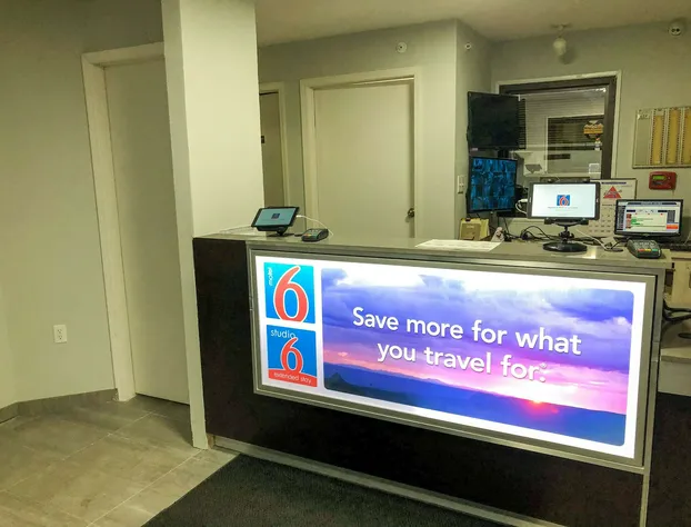 Studio 6 Columbus, OH- Quarter Horse hotel detail image 3