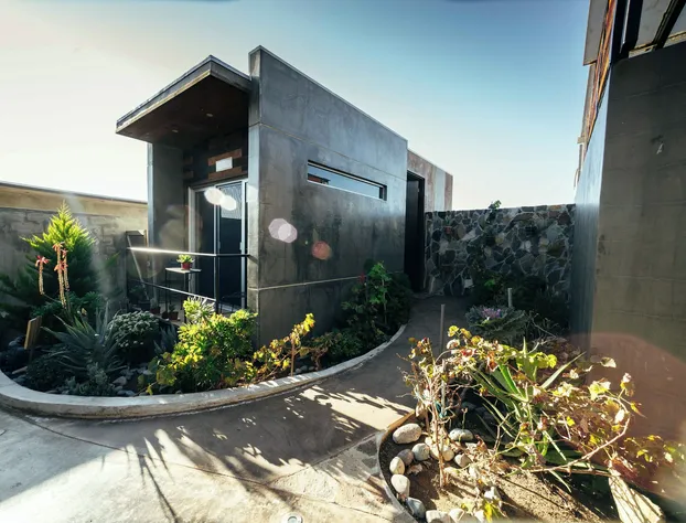 Entre Vides Valle de Guadalupe hotel detail image 1