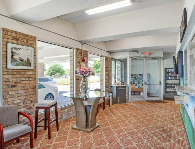 OYO Hotel Mona Lake Muskegon hotel detail image 3