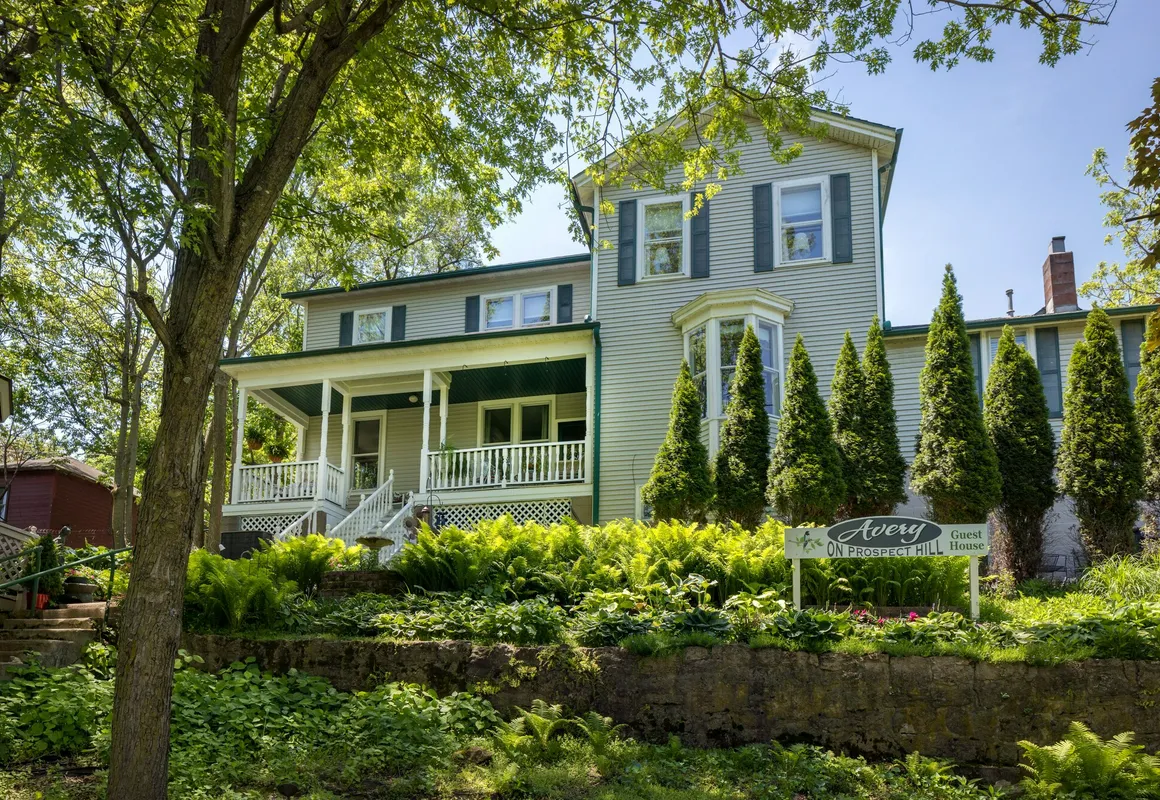 Avery On Prospect Hill Guest House hotel hero