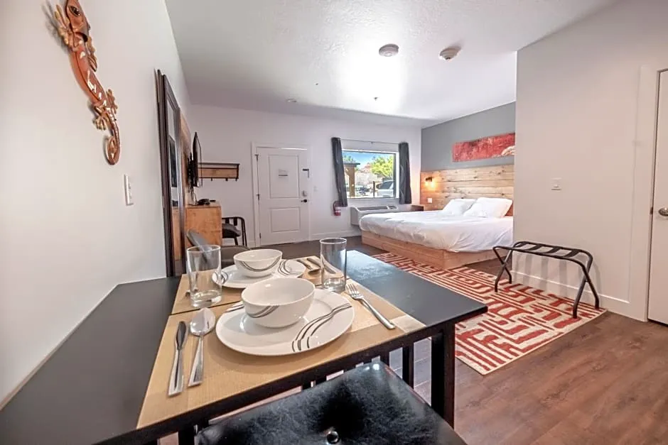 Kanab Suites hotel hero