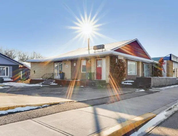 Hotel Bethel - Fort MacLeod, AB hotel detail image 2