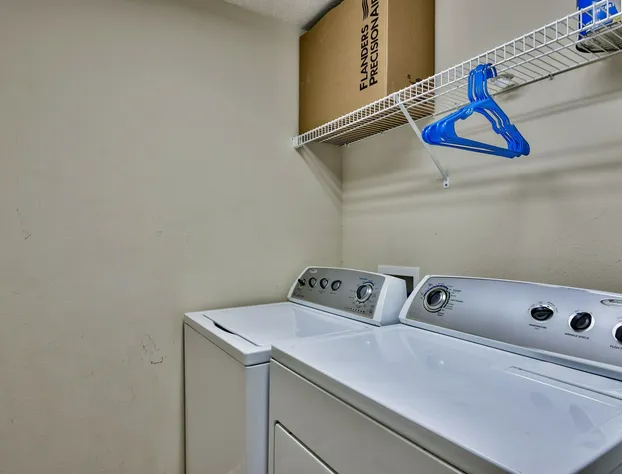 Celadon: Unit 102 by Forehand Rentals hotel detail image 2