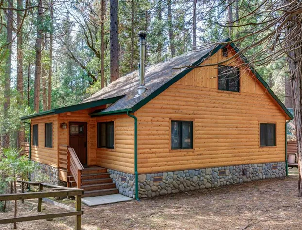 Big Pine Lodge hotel detail image 2