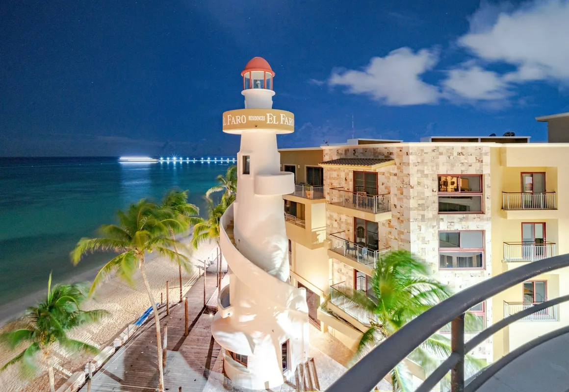 Faro Reef 401 by NAS hotel hero