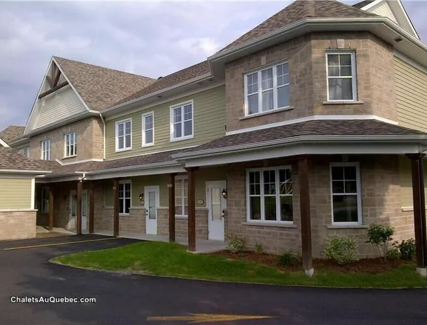 Condo le 204 Champlain hotel detail image 2