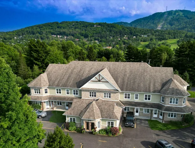 Condo le 204 Champlain hotel detail image 1