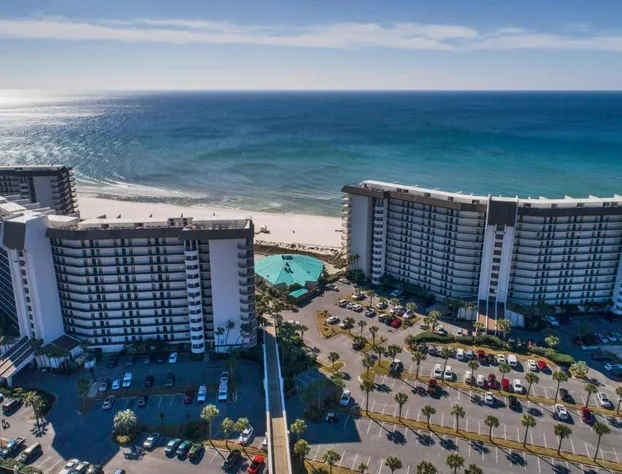 Edgewater Beach Resort by Panhandle Getaways hotel detail image 2