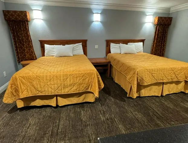 Sunrise inn hotel detail image 3