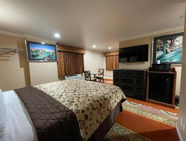 Sunrise inn hotel detail image 4