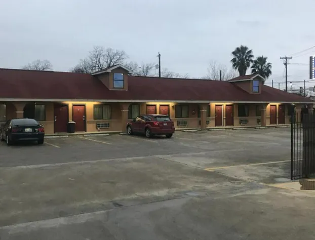 SouthTown SA Inn hotel detail image 2