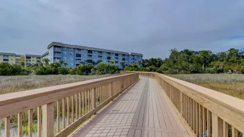 Hilton Head Resort 3411 2 Bedroom Sleeps 4 Heated Pool Gym Hot Tub hotel detail image 3