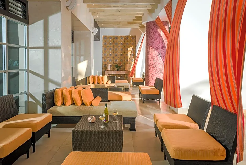 Mayan Sea Garden Acapulco hotel hero