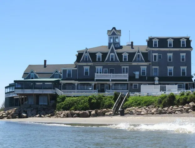 Block Island Beach House hotel detail image 3