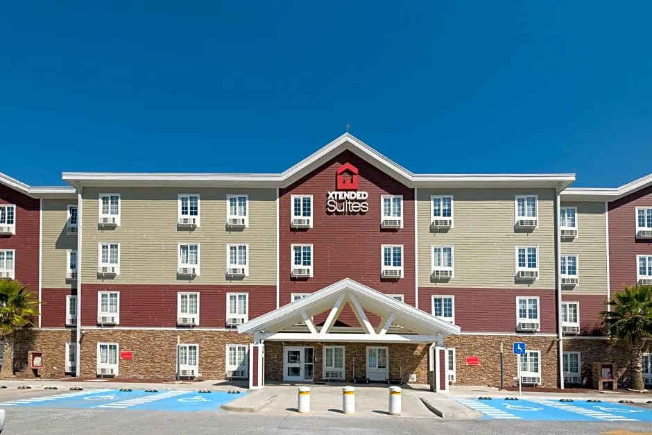 Extended Suites Tijuana Macroplaza hotel hero