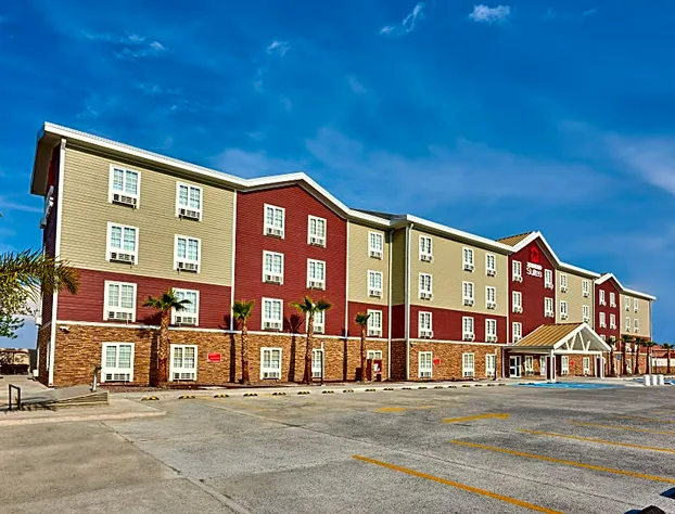 Extended Suites Tijuana Macroplaza hotel detail image 1