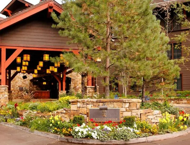 Ritz Carlton Club Aspen hotel detail image 2