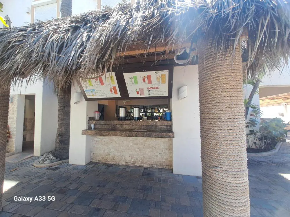 Costa Bonita Condominiums & Beach Resort Primer planta hotel hero