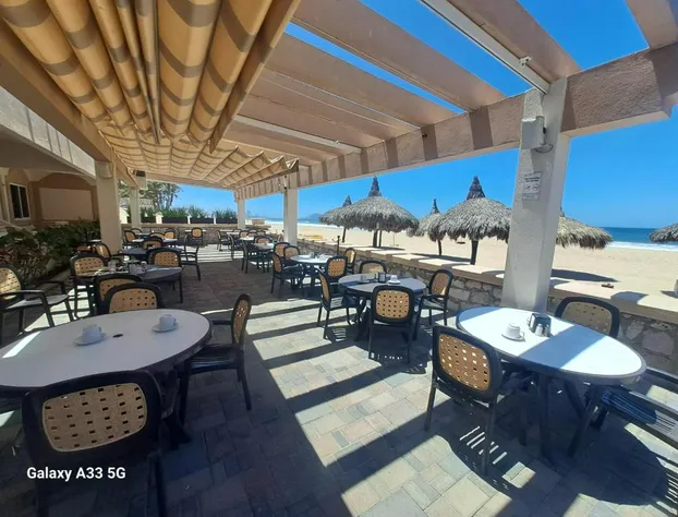 Costa Bonita Condominiums & Beach Resort Primer planta hotel detail image 3