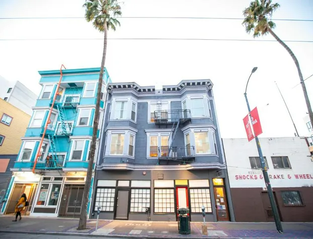 1906 Mission hotel detail image 2