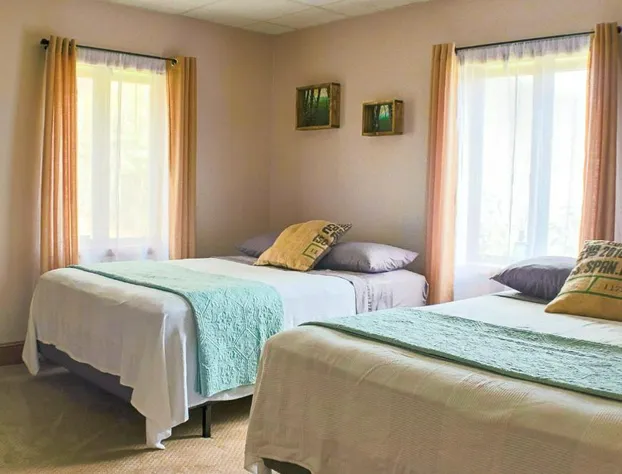 The Hive Lodge with views of the Smokies hotel detail image 2