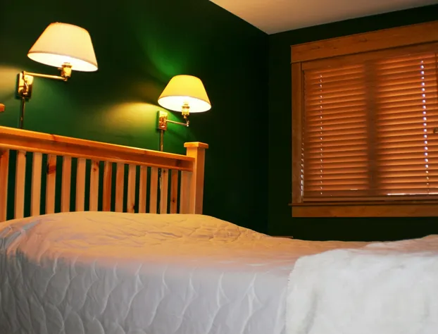 Mountain Town Properties Cascade Lodge 4A hotel detail image 4