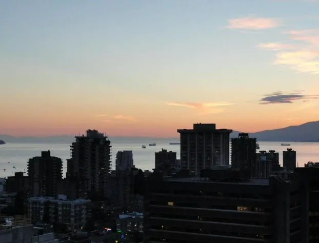 Your Alternative to a Five Star Hotel - Premium Location hotel detail image 1