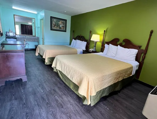 Travelers Inn hotel detail image 3