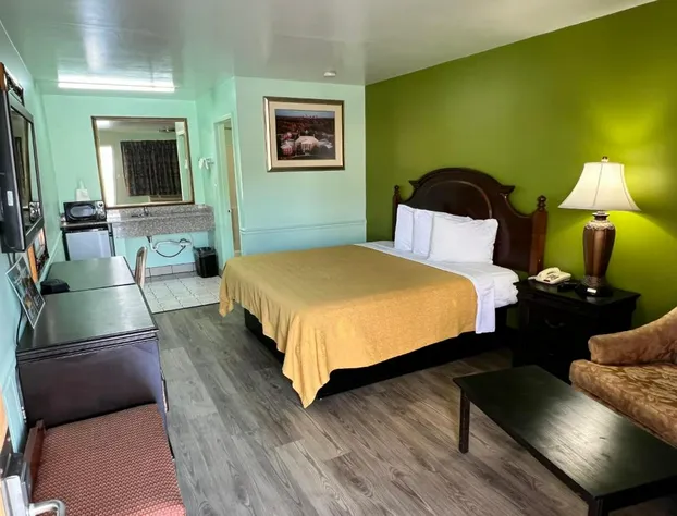 Travelers Inn hotel detail image 4