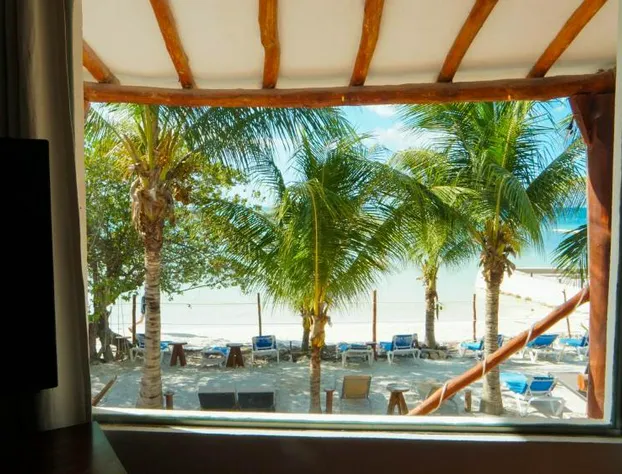 Choby's House Holbox hotel detail image 1