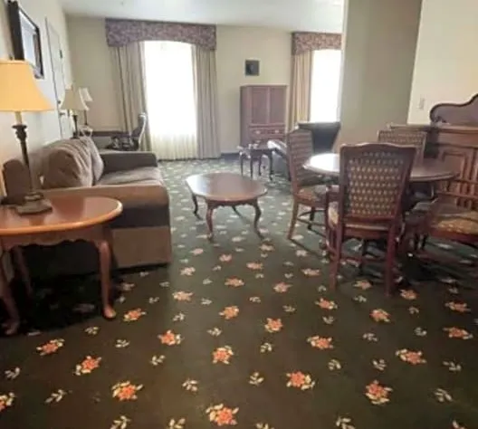 SureStay Hotel by Best Western Eureka hotel detail image 2