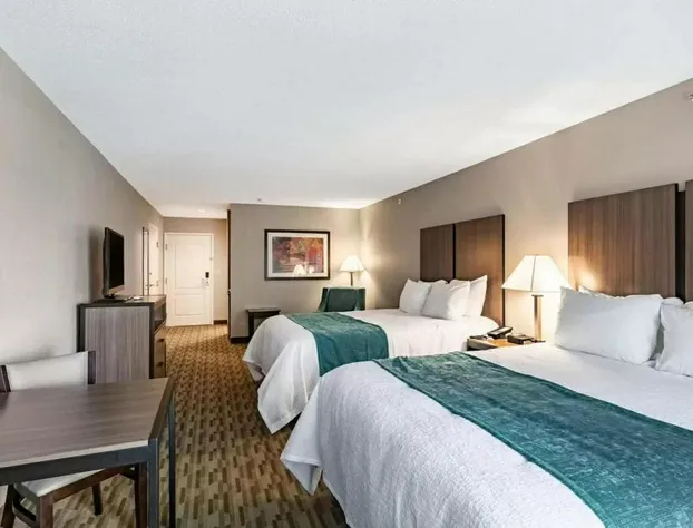 Riverview Inn & Suites, an Ascend Collection Hotel hotel detail image 3