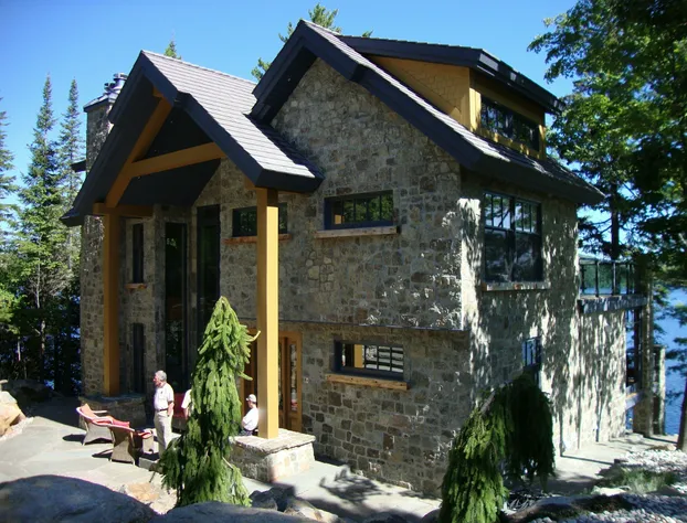 Gite du Grand Peintre Gordon Harrison hotel detail image 1