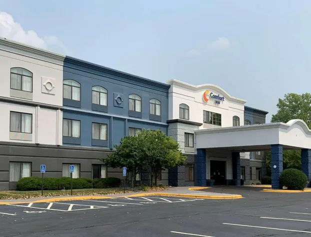 Comfort Inn Saint Paul East hotel detail image 2