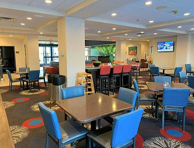 Comfort Inn Saint Paul East hotel detail image 4