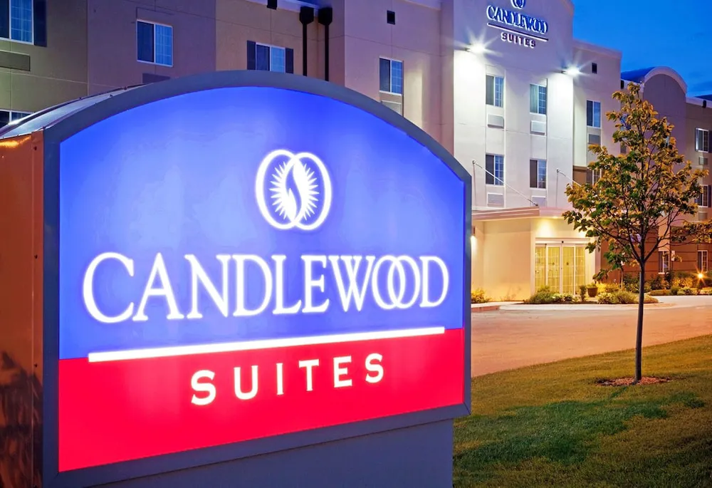 Candlewood Suites Lenexa - Overland Park Area hotel hero