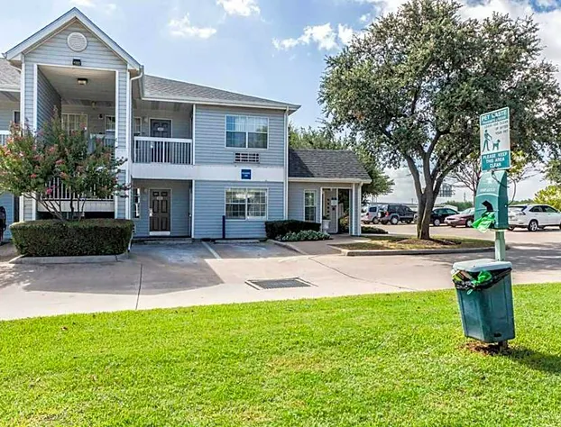 Studio 6 Dallas, TX - Northwest hotel detail image 4