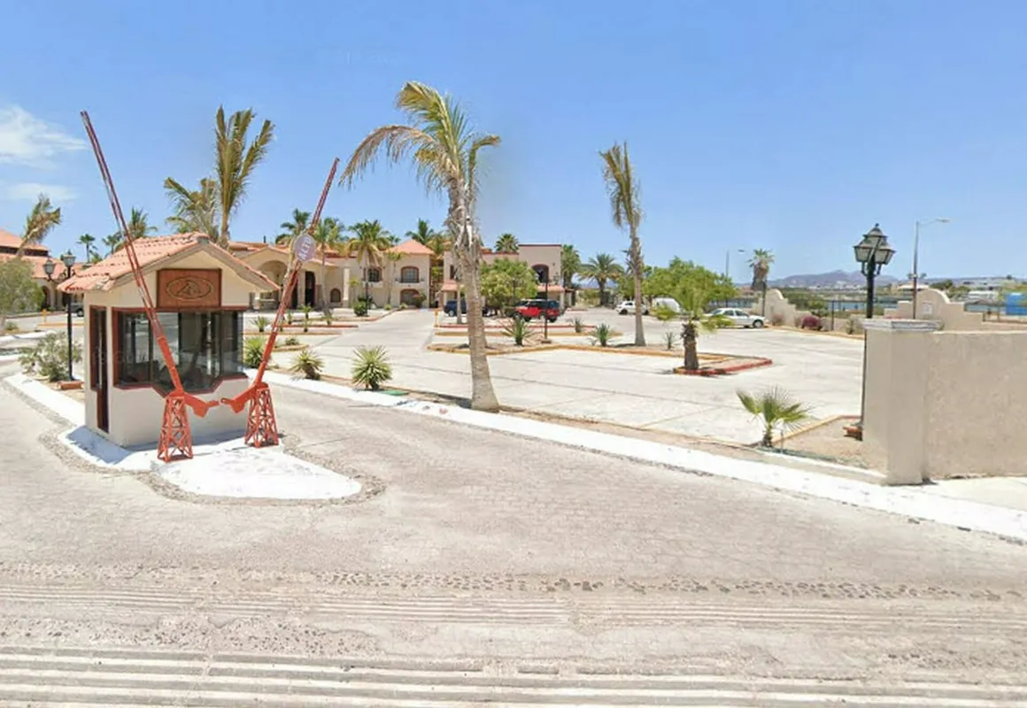 Grand Plaza La Paz Hotel & Suites hotel hero