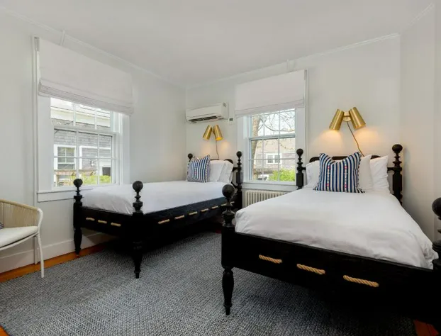 Periwinkle Inn hotel detail image 4