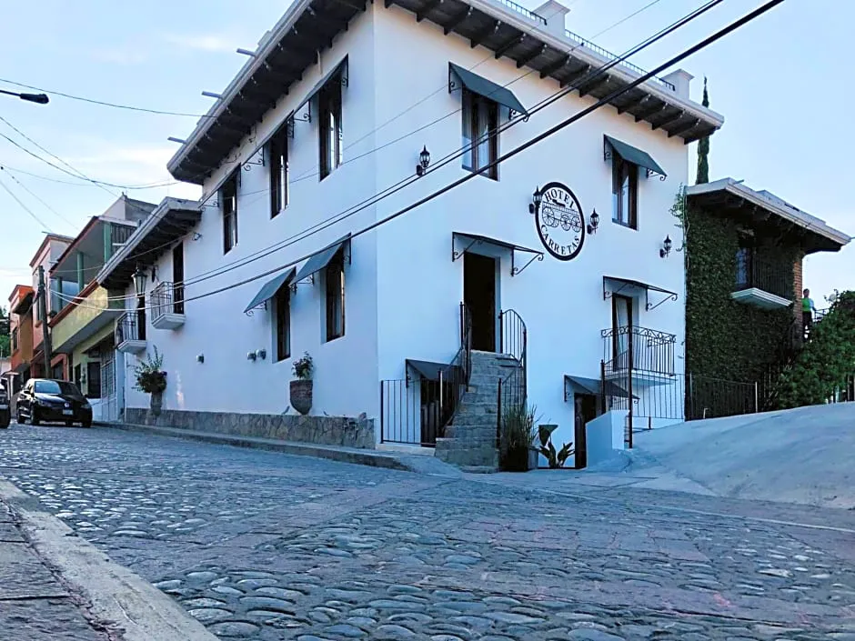 Hotel Carretas by Rotamundos hotel hero