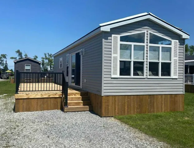 Vine Ridge Resort hotel detail image 1