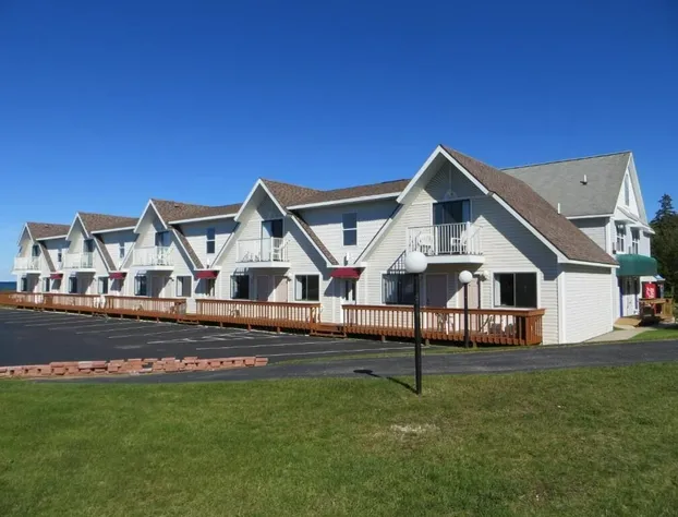 Bridge View Motel & Condo's hotel detail image 2