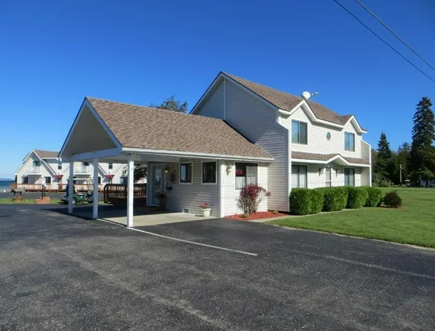 Bridge View Motel & Condo's hotel detail image 3