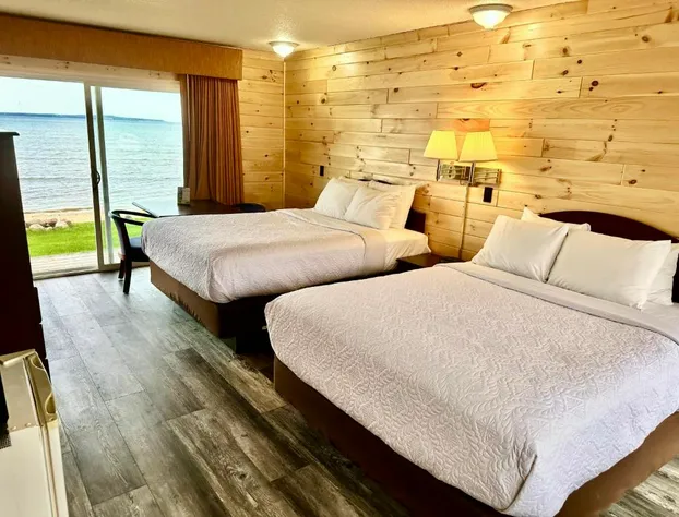 Bridge View Motel & Condo's hotel detail image 4